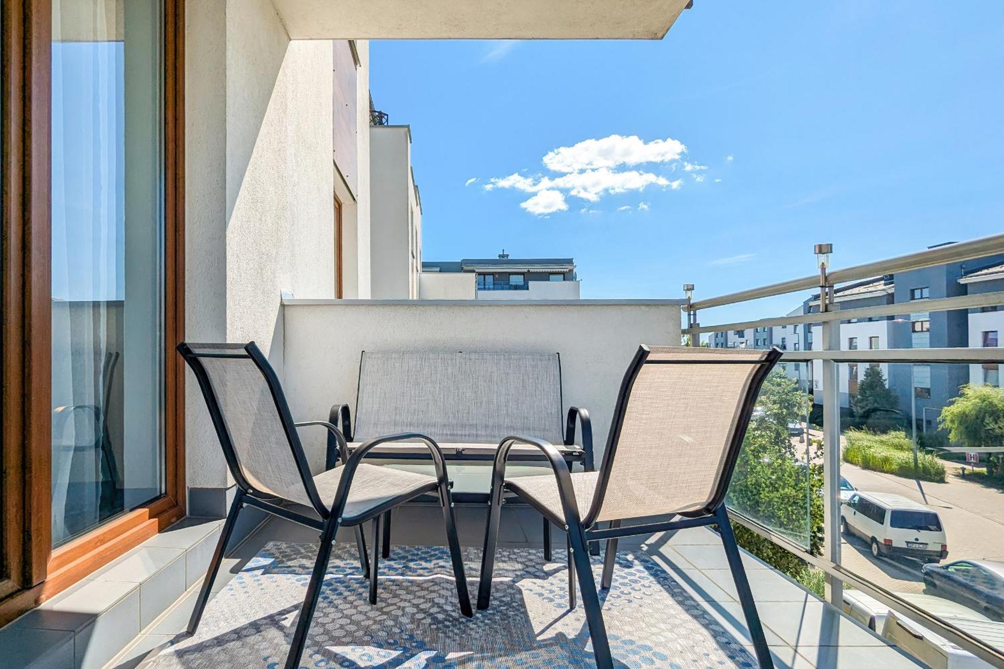 Jasny & Przestronny Apartament Z Balkonem I Parkingiem By Rent Like Home 格丁尼亚 外观 照片
